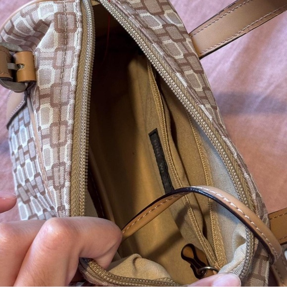 Nine West mini bag with mirror - Picture 4 of 6